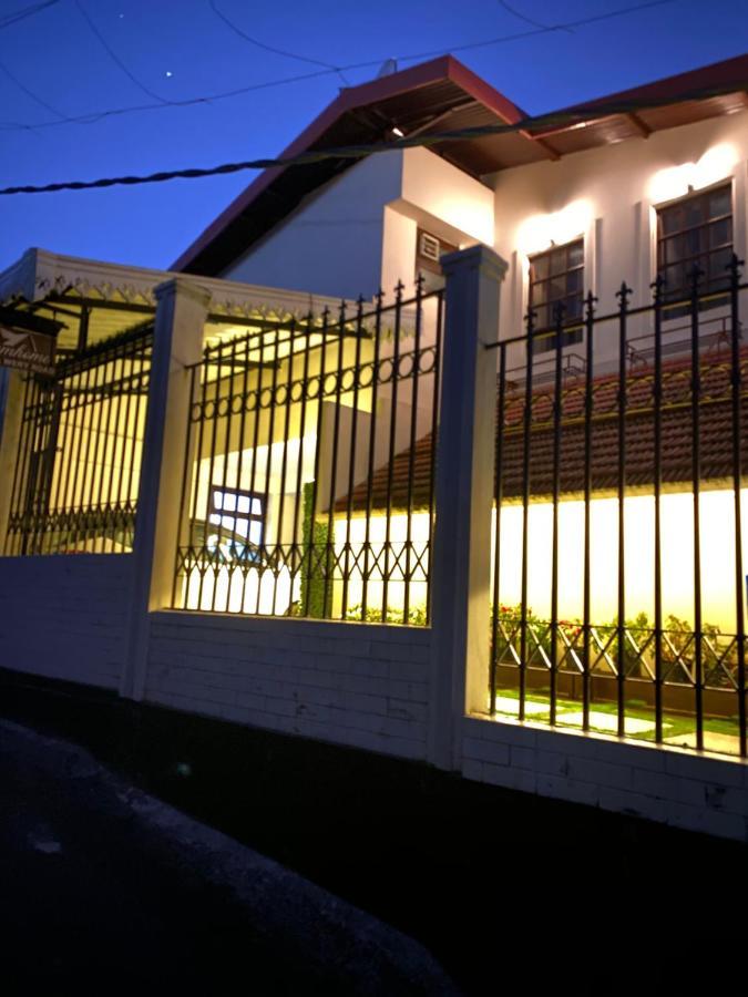 Dreamhome Stay Kurseong Exterior photo